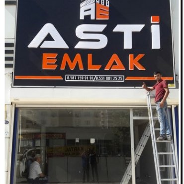 PLEKSİ KUTU HARFLİ TABELA 