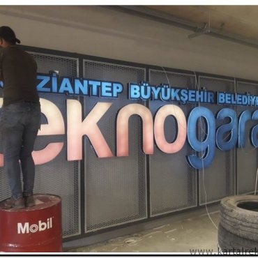 PLEKSİ KUTU HARFLİ TABELA 